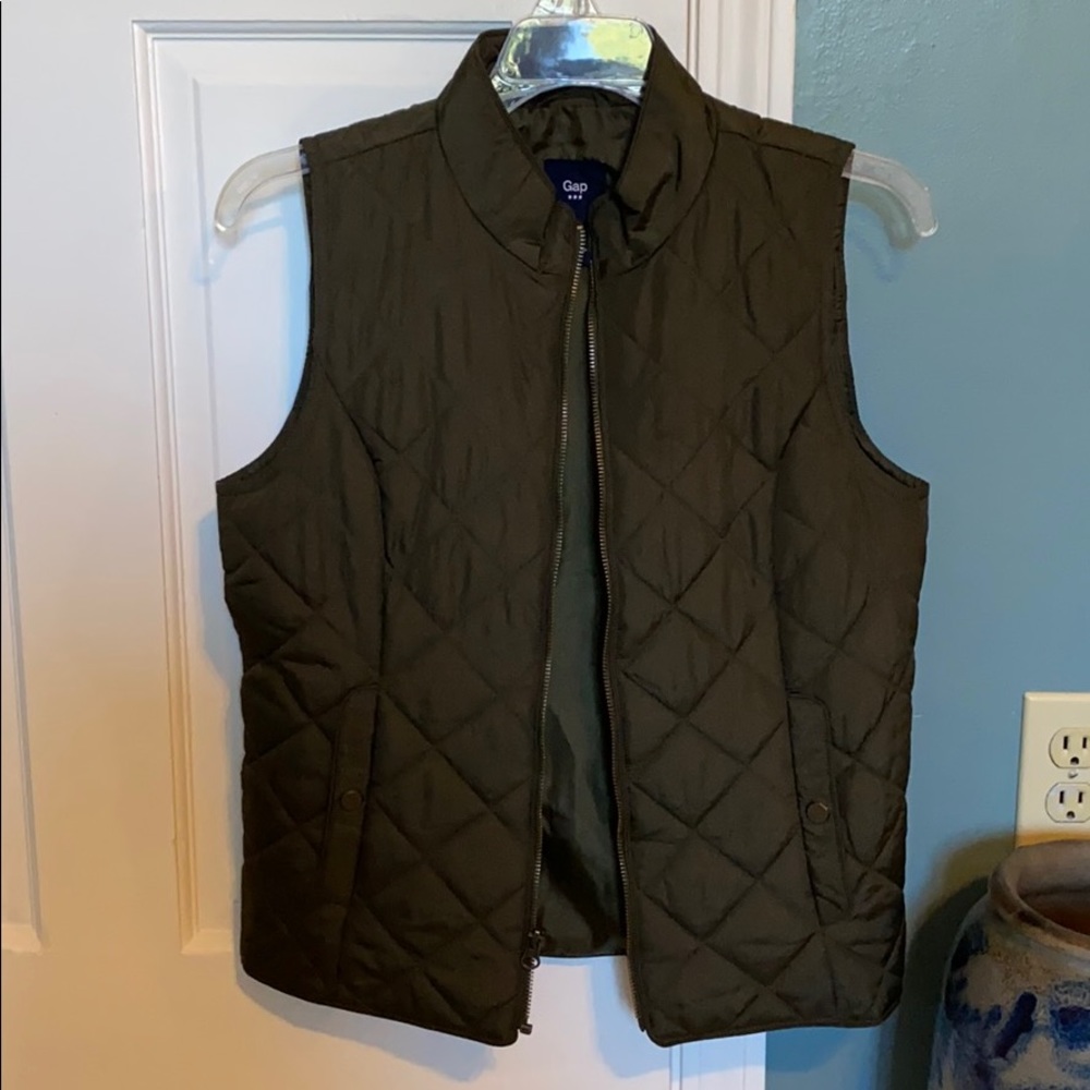 Womens Olive vest size XS